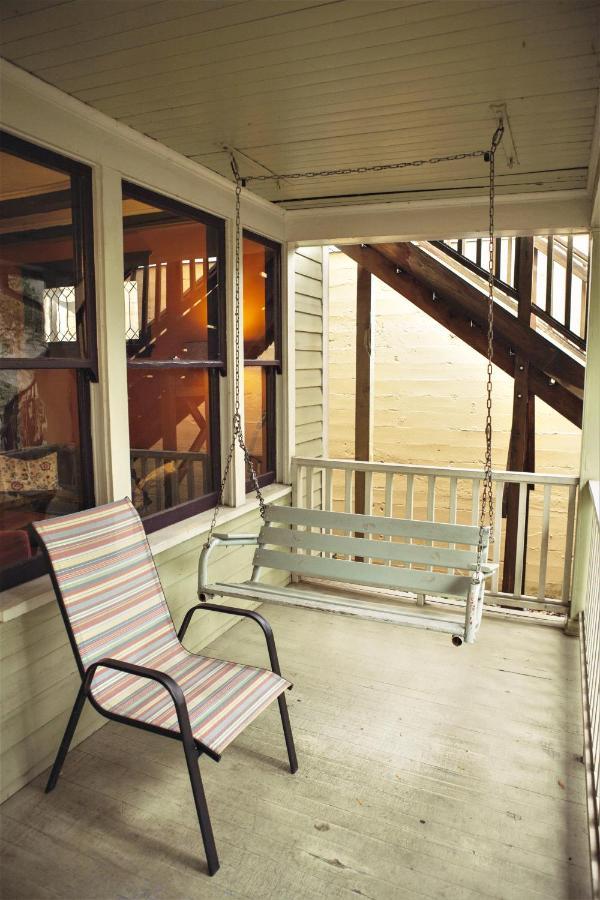 Bluebird Guesthouse พอร์ตแลนด์ ภายนอก รูปภาพ