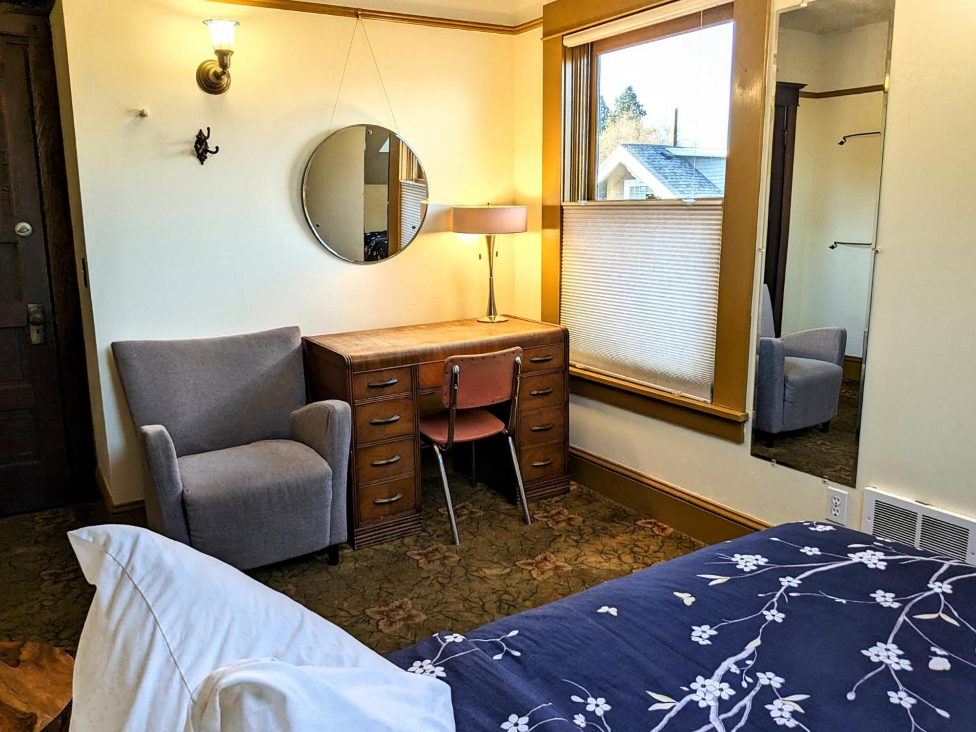 Bluebird Guesthouse พอร์ตแลนด์ ภายนอก รูปภาพ