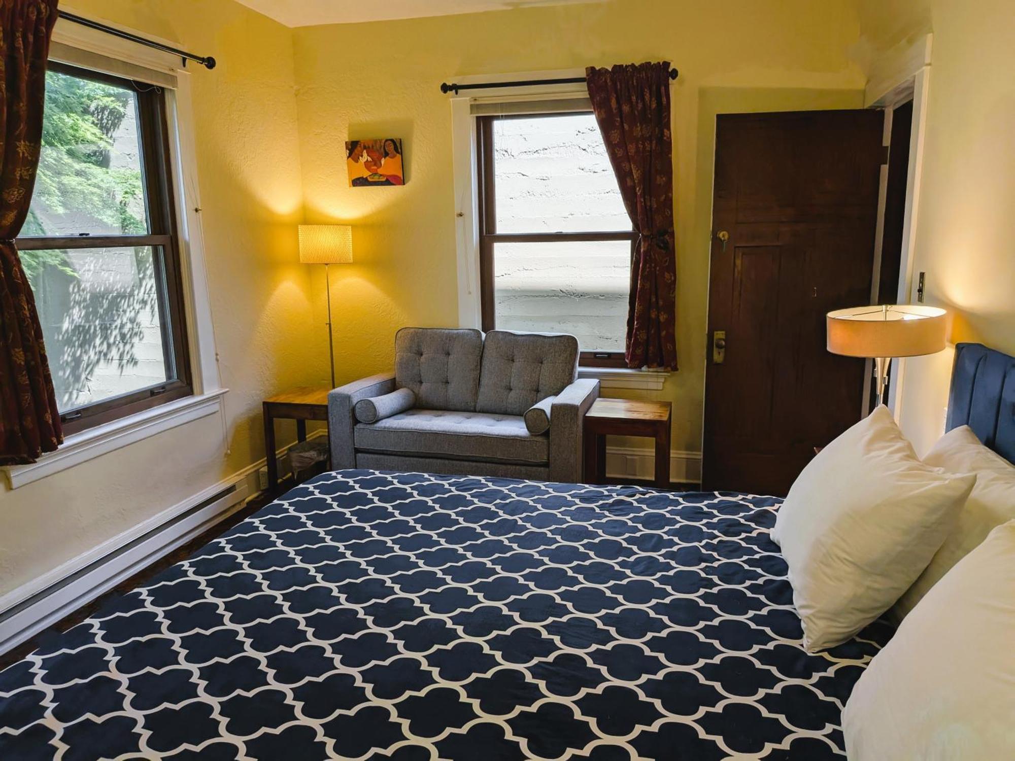 Bluebird Guesthouse พอร์ตแลนด์ ภายนอก รูปภาพ