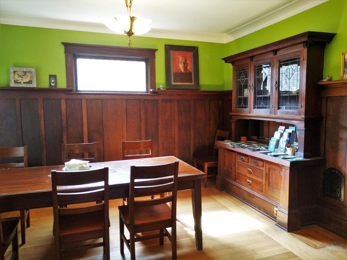 Bluebird Guesthouse พอร์ตแลนด์ ภายนอก รูปภาพ